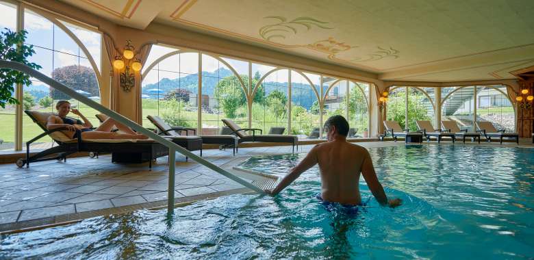 Panoramahallenbad am Abend